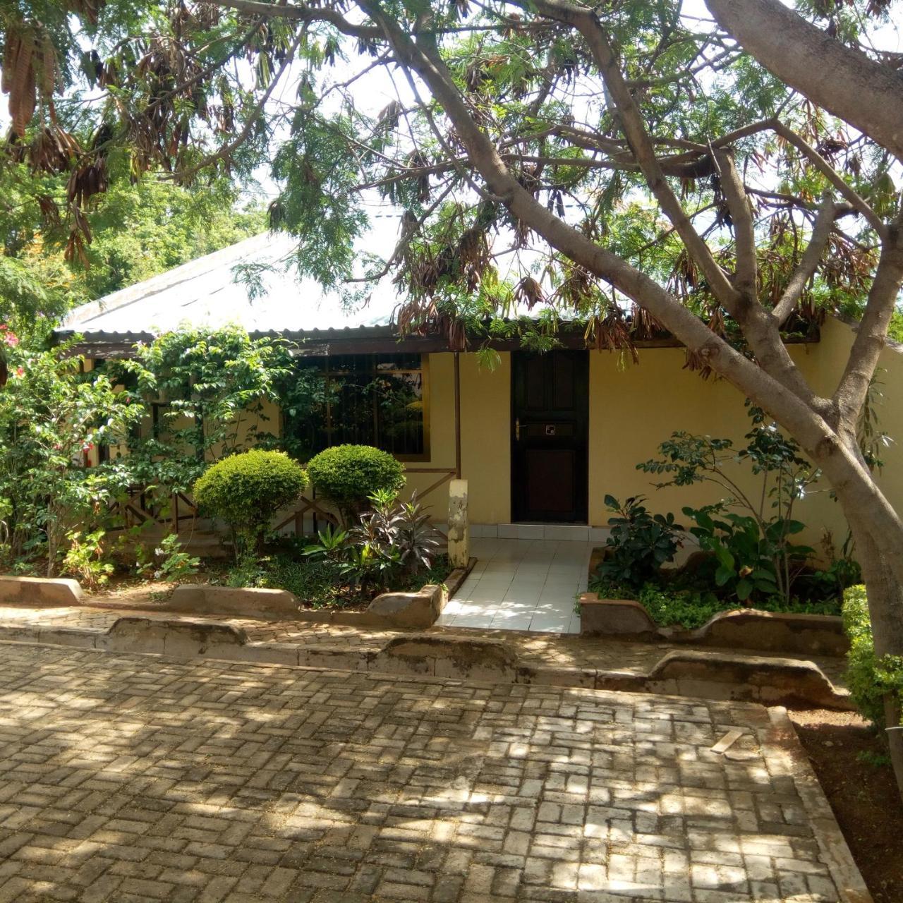 Royal Village Hotel Dodoma Exteriér fotografie