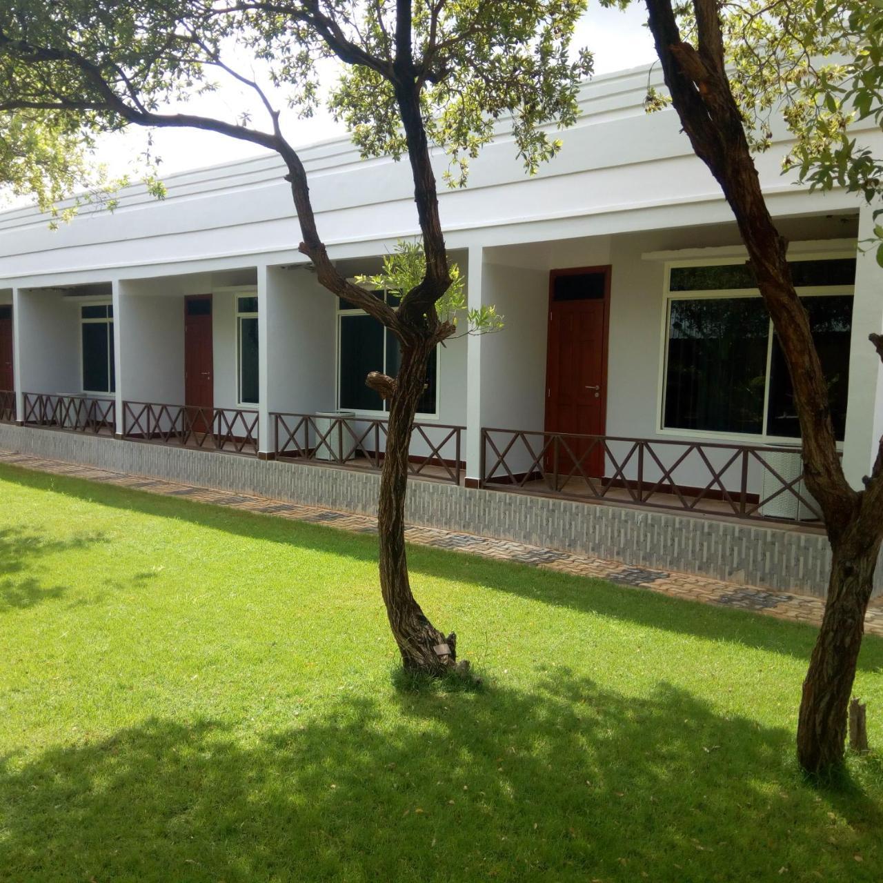 Royal Village Hotel Dodoma Exteriér fotografie